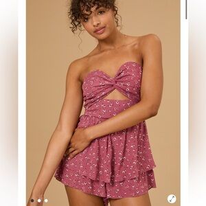 New with tags Altar’d state Emmie floral romper